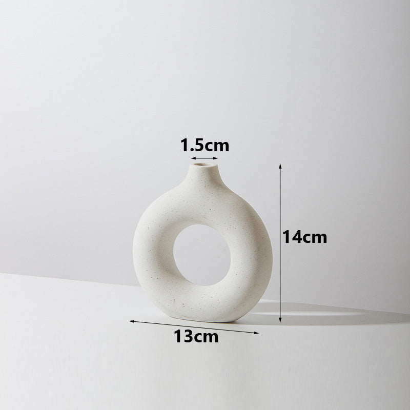 Nordic Donut Vaas – Scandinavisch Design Decoratief Kunstobject