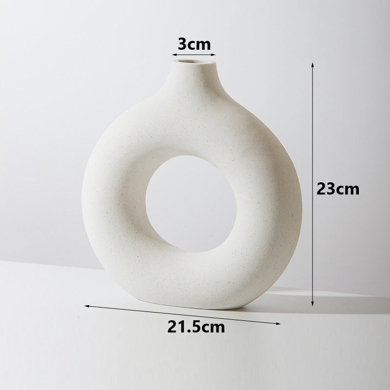 Nordic Donut Vaas – Scandinavisch Design Decoratief Kunstobject