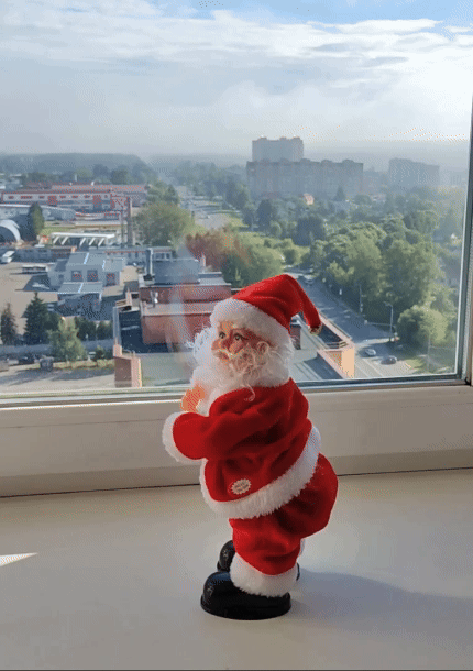 Muzikale Klimmende Kerstman aan Touw – Zingende Santa Kerstdecoratie  – Maison Mood